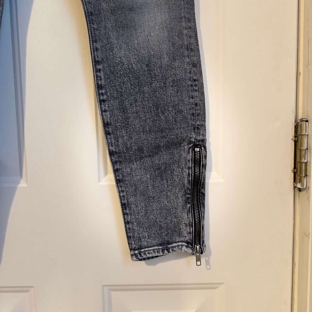 NWOT | MOTHER Swooner Ankle Zip | 28 - Picture 4 of 8